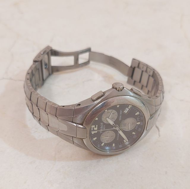 Reloj Tissot T775 Cronógrafo Titanio