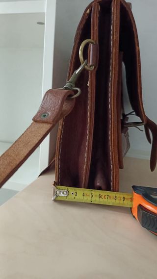 Bolso de cuero marrón