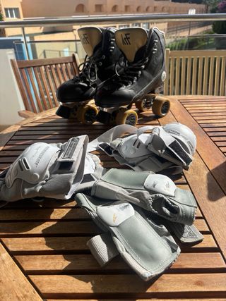 Patines de 4 ruedas hombre retro. talla 42