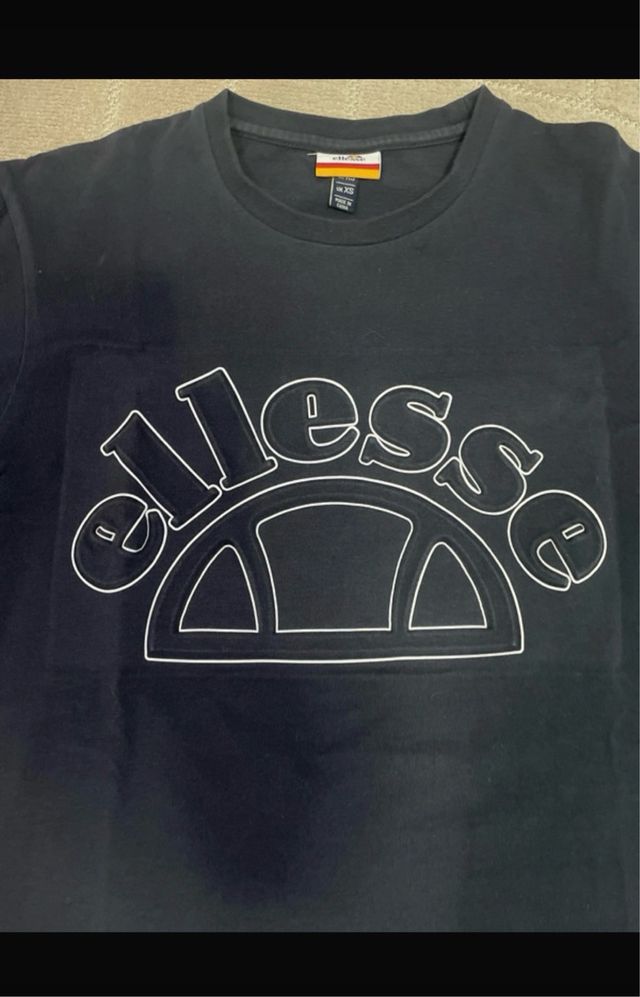 Camiseta Ellesse Negra Logo Grande