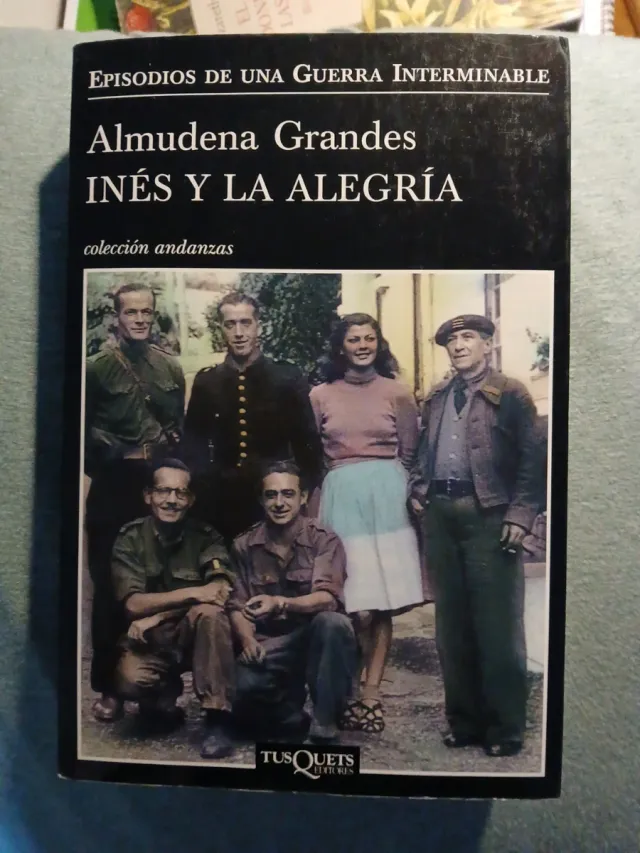 Inés y la alegría: El ejército de unión naciona...