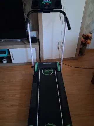 Cinta de correr RunnerFit Step Black Series