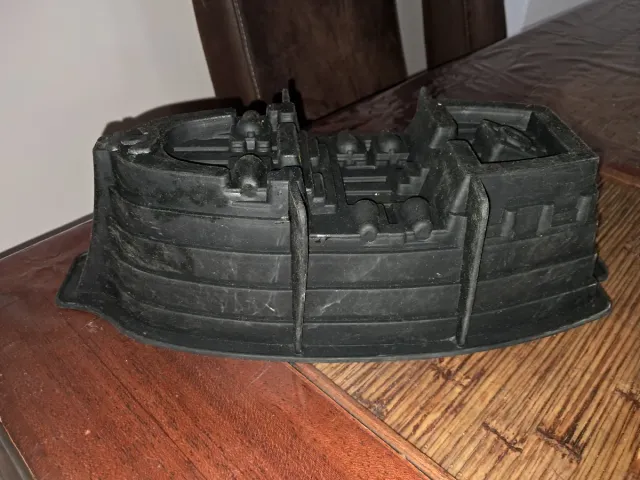 Stampo per pasticceria a forma di nave nera