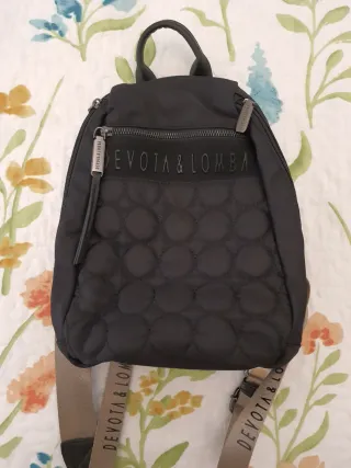 Mochila Devota & Lomba Negra.Entrega en mano