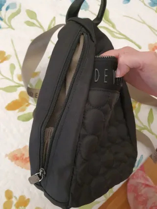 Mochila Devota & Lomba Negra.Entrega en mano