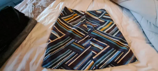 Minfaldas diferentes texturas T.40