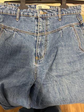 Jeans Zara stile vintage