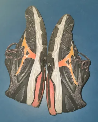 Mizuno Wave Prodigy Scarpe da Corsa N.40