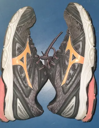 Mizuno Wave Prodigy Scarpe da Corsa N.40