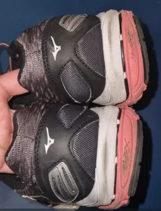 Mizuno Wave Prodigy Scarpe da Corsa N.40