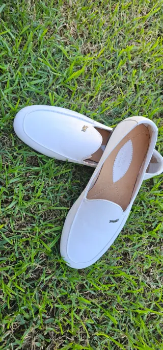 Mocasines blancos