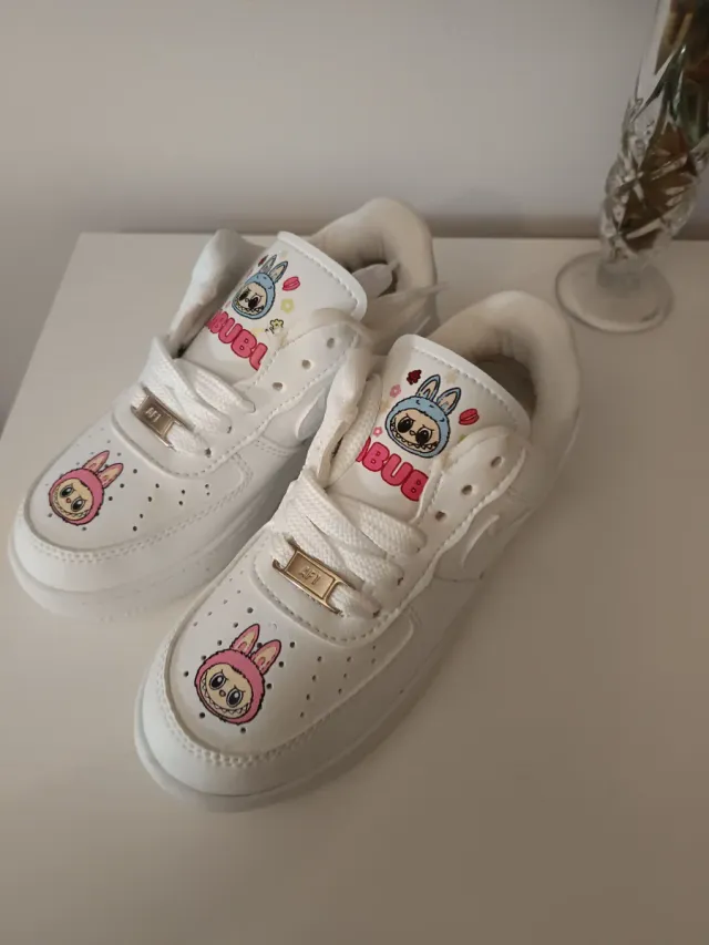 Zapatillas Luburu Talla 33