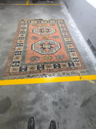 Alfombra Turca diseño geométrico rosa y azul