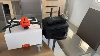 Dron Fimi Mini 3 Naranja y Negro