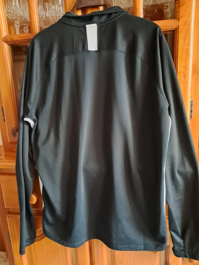Sudadera Nike Dri-FIT Talla L Negra