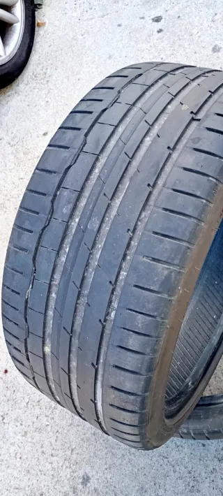 Neumáticos 245/35/18 92Y