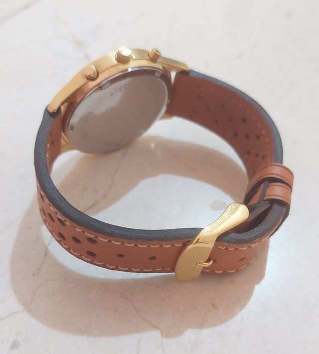 Reloj Mercedes-Benz Classic Cronógrafo Dorado