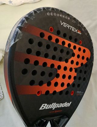 Pala Bullpadel Vertex 04 Hybrid 2025