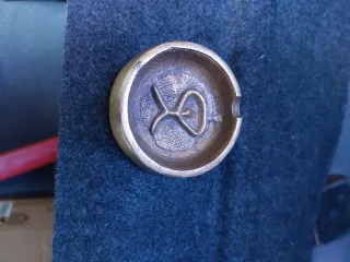 Cenicero antiguo metal