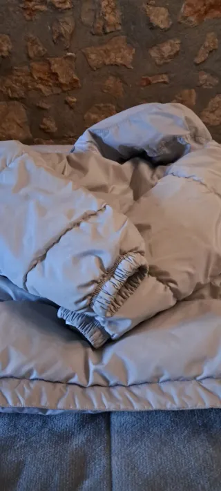 Plumas Nike Talla L Beige