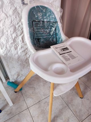 Trona Kinderkraft convertible a silla