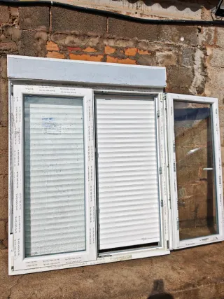 Ventana PVC 138x172 P