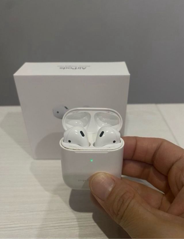 Airpods 2ª Gen Carga Inalámbrica