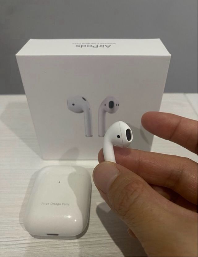 Airpods 2ª Gen Carga Inalámbrica