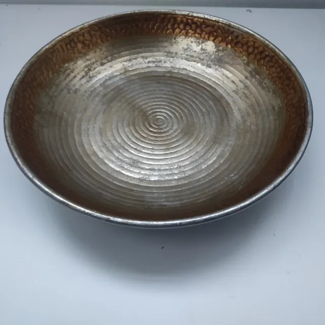 Plato decorativo de cerámica