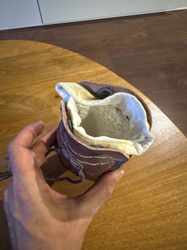 Bolsa escalada cuero artesanal Mg2+