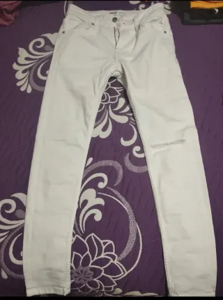 Pantalón Bershka Super Skinny Blanco Talla S