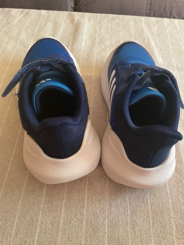 Deportivas Adidas niño azul