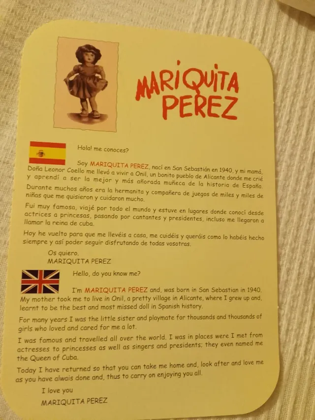 Muñeca antigua de colección Mariquita Pérez