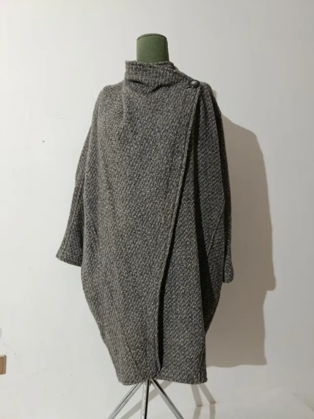 Cappotto donna 80% Lana Grigio
Veste M/ L