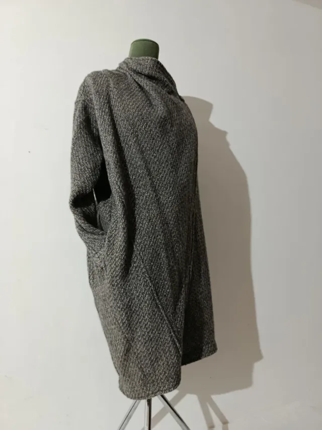 Cappotto donna 80% Lana Grigio
Veste M/ L