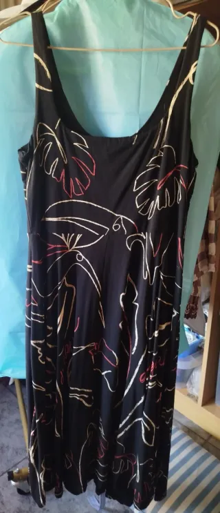 Vestido Desigual Negro Estampado