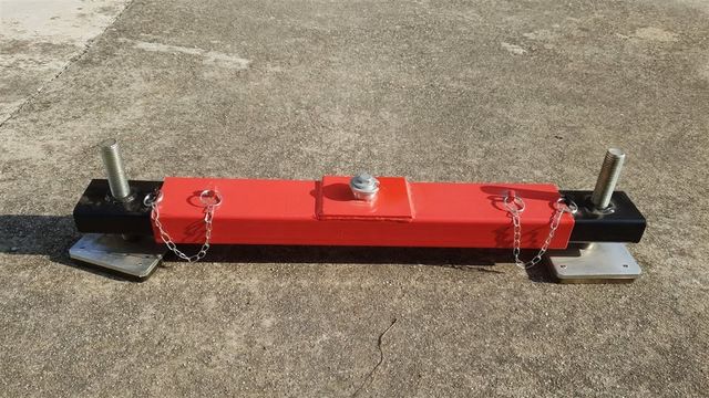 Adattatore trave trasversale per sollevatori