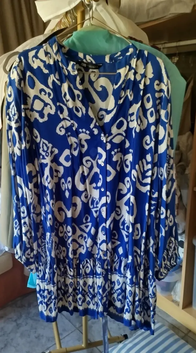 Vestido Zara Estampado Azul y Blanco