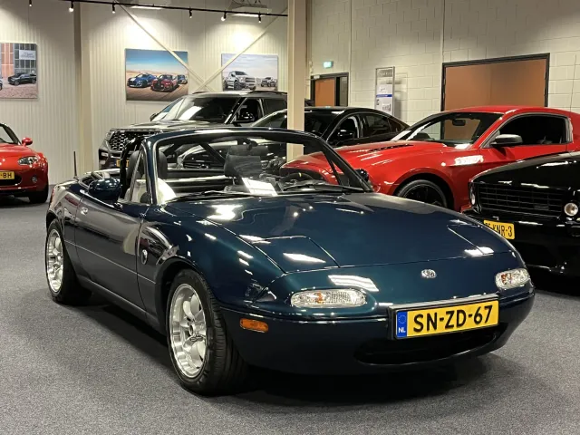 Mazda MX-5 NA M-Edition 1997 - Rocketeer V6 276 CV