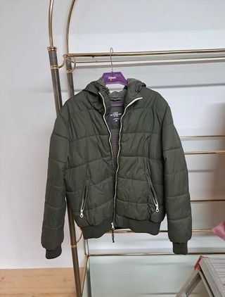 Cazadora plumífero H&M Talla M Verde Caqui