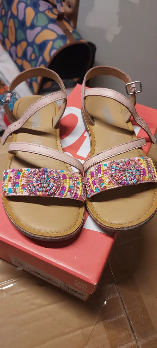 Sandalias niña marca OH GIRL! NUMERO 34