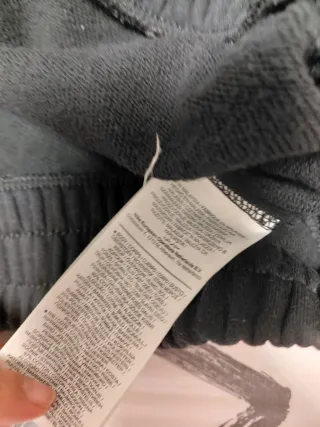 Felpa Nike XS nera con scritta gialla