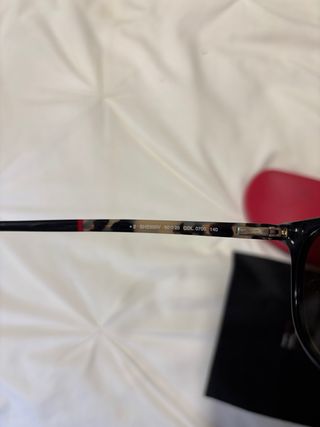 Gafas de sol Carolina Herrera negras