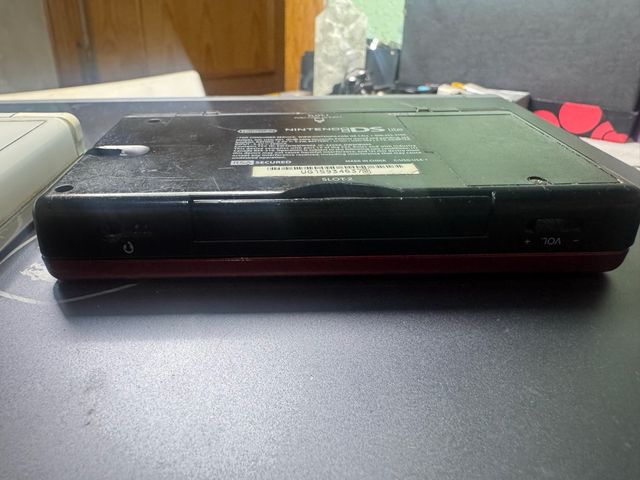 2 Nintendo DS Lite para piezas