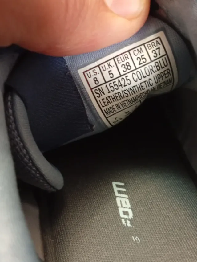 Zapatillas Skechers Azul y Blanco