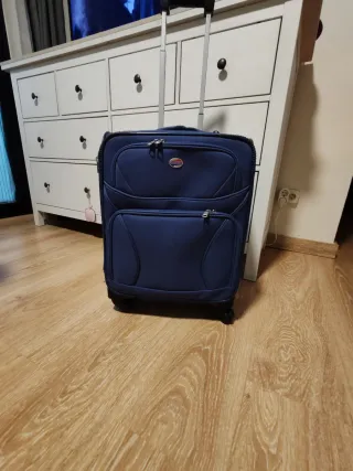 Maleta de cabina American Tourister azul