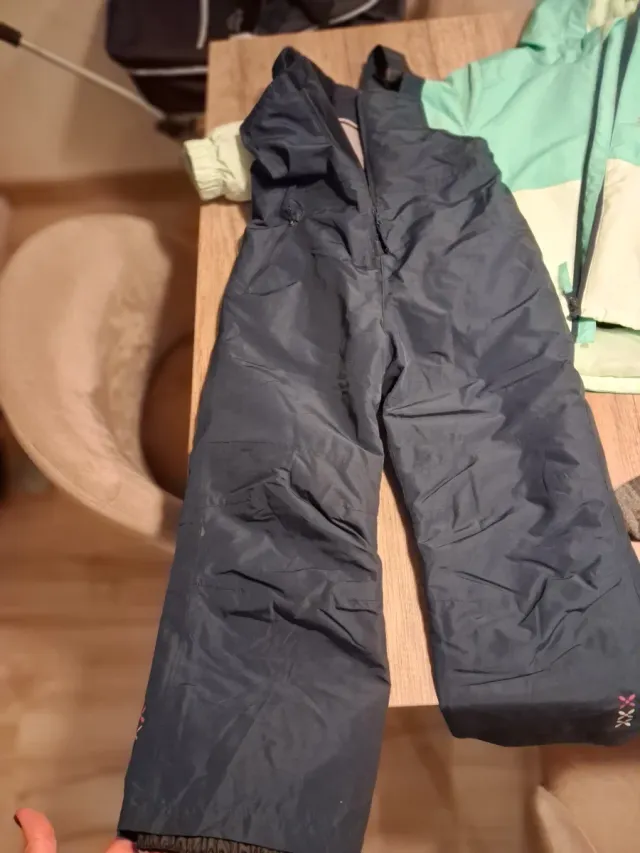 Conjunto esquí niña. Talla 4-6 años.