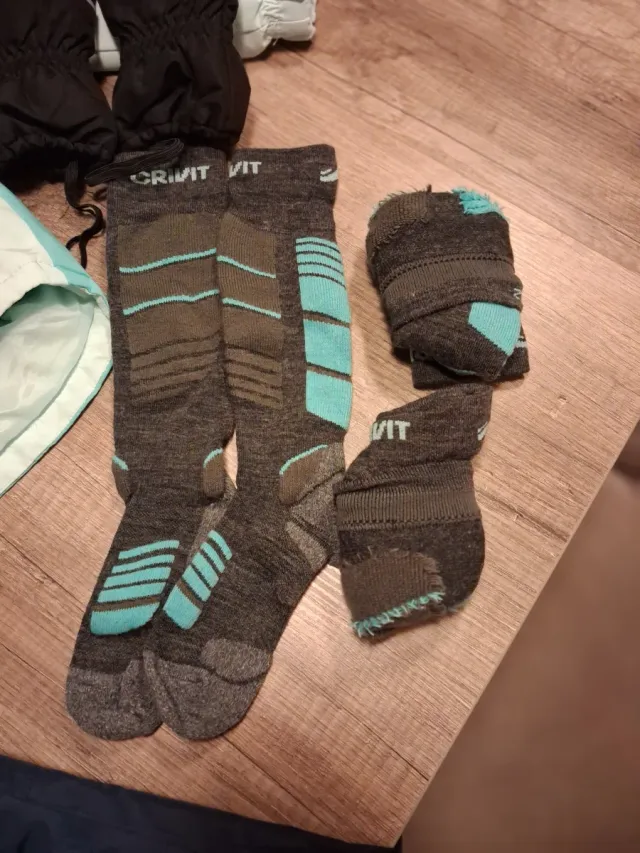 Conjunto esquí niña. Talla 4-6 años.