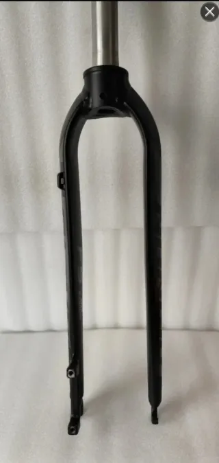 Horquilla de Aluminio para rueda 26"-27.5" o 29"