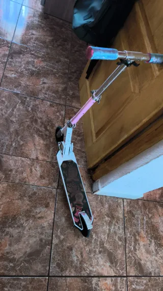 Patineta infantil con diseño